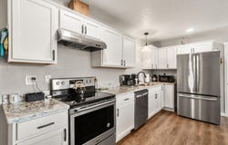 703 NE 10th Street, Grants Pass, OR 97526