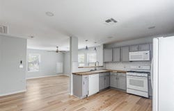 5106 Avenue O, Galveston, TX 77551