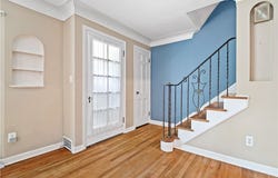 5188 Mayview Road, Lyndhurst, OH 44124