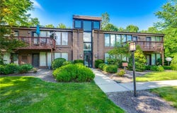 985 Canyon View Road unit: 204C, Northfield, OH 44067