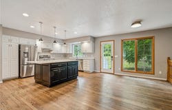 3315 Silverthorne Road NE, Cedar Rapids, IA 52402