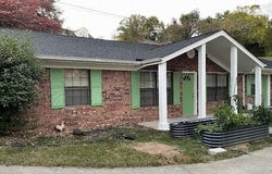 2502 E Hillview Drive, Dalton, GA 30721