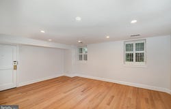 400 COMMONWEALTH AVENUE, ALEXANDRIA, VA 22301
