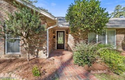 1001 Pinehurst Place, McComb, MS 39648