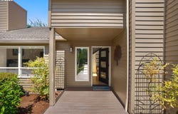 13687 SW CHARLESTON LN, Portland, OR 97224