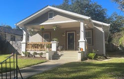 1130 N 7th Avenue, LAUREL, MS 39440-2726