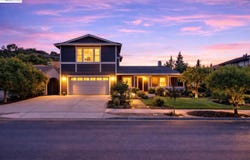 77 Barnes Ln, Fremont, CA 94536