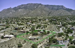 338 WHITE OAKS Drive NE, Albuquerque, NM 87122