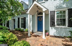 29 E MAIN STREET, NEWARK, DE 19702