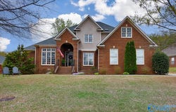 2616 Bransford Trail SE, Owens Cross Roads, AL 35763