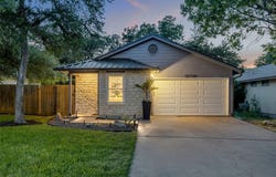 12710 Heinemann DR, Austin, TX 78727
