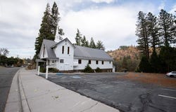 750 S Weed Blvd, Weed, CA 96094