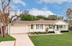 1735 Rosemont Dr, Baton Rouge, LA 70808