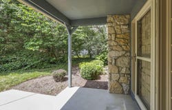 5900 Saint Fillans Court E, Dublin, OH 43017