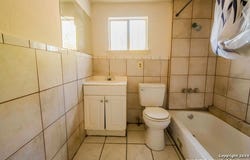319 VINE ST, San Antonio, TX 78210-2433