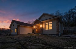 47 Mockingbird Road, Lake Ozark, MO 65049