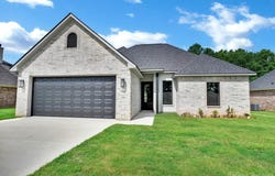 8142 MYRTLEWOOD Drive, Greenwood, LA 71033