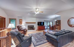 3103 Cabrillo Dr, Winfield, KS 67156