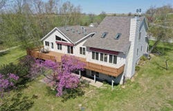 5301 210th St NE, Solon, IA 52333