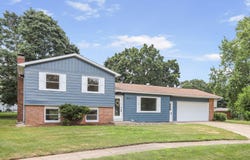 1812 Carlsbrook Lane, Portage, MI 49024