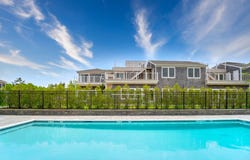 68 Foster Ave, Hampton Bays, NY 11946