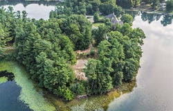12487 Horseshoe Drive NE, Gowen, MI 49326