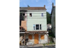 312 E SWATARA AVENUE, TREMONT, PA 17981