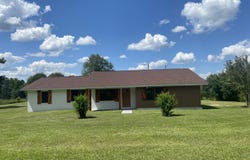 264 Pine Burr Rd, Lumberton, MS 39455
