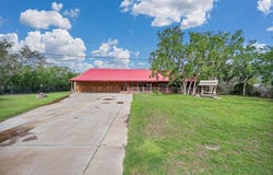 8701 Golder Ave, Odessa, TX 79764