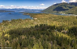 166 Demers Dr, Hope, ID 83836