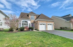 20 Ernst Ct, Hamilton Township, NJ 08330