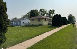 501 W Olive Street, Marshalltown, IA 50158