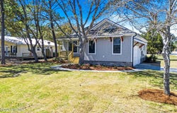 141 NE 39th Street, Oak Island, NC 28465