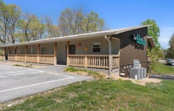 1912 Central Blvd A2, Bull Shoals, AR 72619