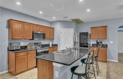 1615 LEXINGTON SQUARE SW, VERO BEACH, FL 32962