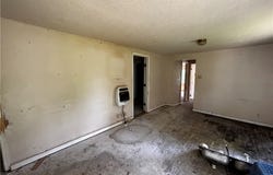 106  S Gaskill  ST, Huntsville, AR 72740