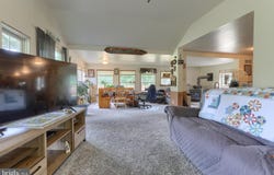 2575 HEILMANDALE ROAD, JONESTOWN, PA 17038