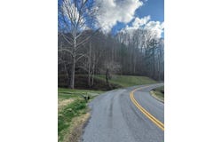 8125 Hode Road, Inez, KY 41224