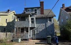 3322 Yorkshire Road, Cleveland Heights, OH 44118