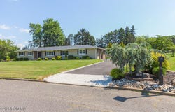 9 Theresa Drive, Holmdel, NJ 07733