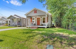 1309 Bowen Avenue, Ocean Springs, MS 39564