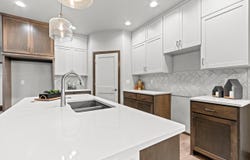 2518 TIPPERARY Trail, DE PERE, WI 54115