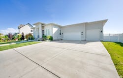 2266 S BETSYS, Kaysville, UT 84037