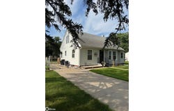 509 6th Avenue N, Humboldt, IA 50548
