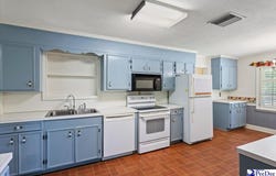 1516 S 4th Street, Hartsville, SC 29550-7451