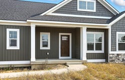 10055 Strawberry Lane, Zeeland, MI 49464