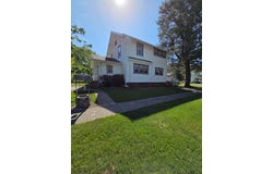 750 South St, Rockwell City, IA 50579