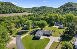 W770 Meadow Lane, Fountain City, WI 54629