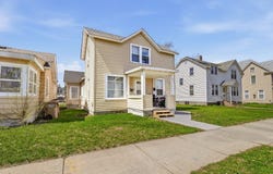 516 Cochrane Street, Eau Claire, WI 54703