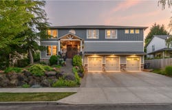 197 SW HOWARD DR, McMinnville, OR 97128